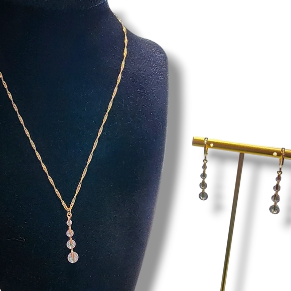 Clear Crystal Waterfall Earrings with Necklace in Gold Singapore Chain Dainty - Picture 3 of 16